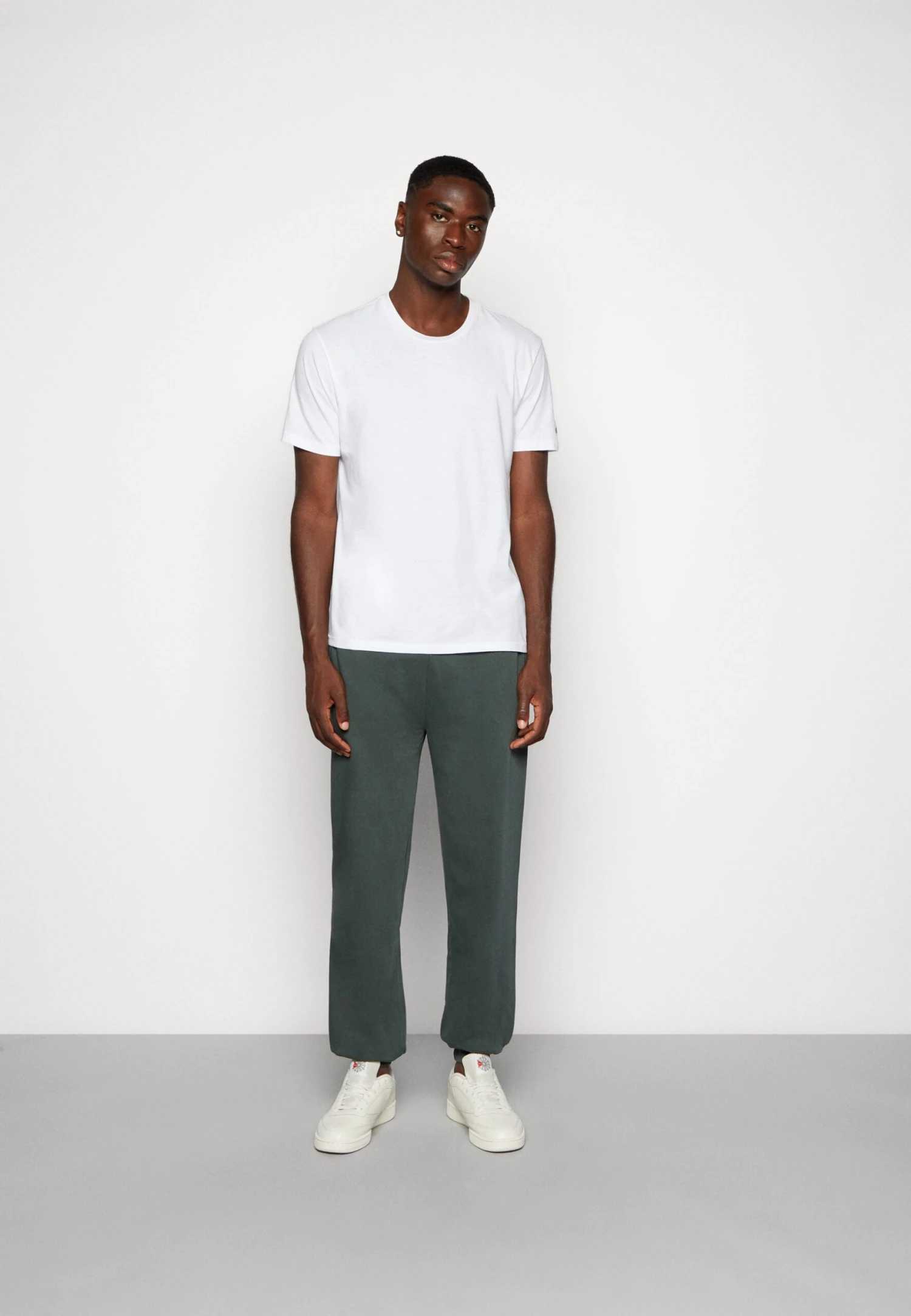 YOURTURN Oversized Unisex - Trainingsbroek -Dark Green 2 YOURTURN Oversized Unisex - Trainingsbroek -Dark Green - Afbeelding 2