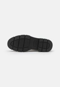YOURTURN Veterschoenen - Black 10 YOURTURN Veterschoenen - Black -YOURTURN Winkel 1b63d7dd7367497f88b93b36f5b671ab