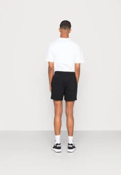 YOURTURN Basic Unisex - Shorts - Black -YOURTURN Winkel 4021dadce73f4bed9d5b9b78fb8fdaee