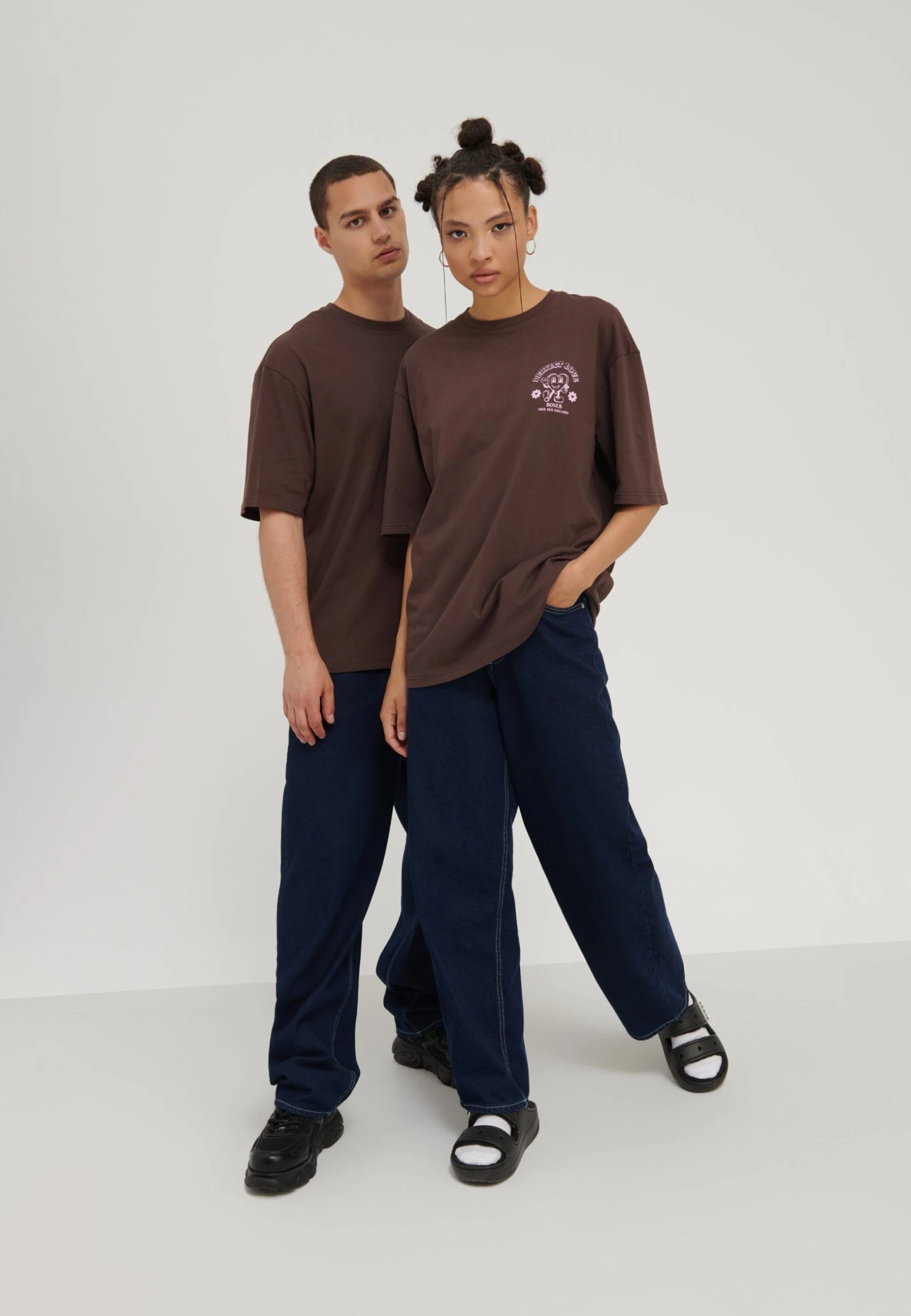 YOURTURN Unisex - T-Shirt Print - Brown 2 YOURTURN Unisex - T-Shirt Print - Brown - Afbeelding 2