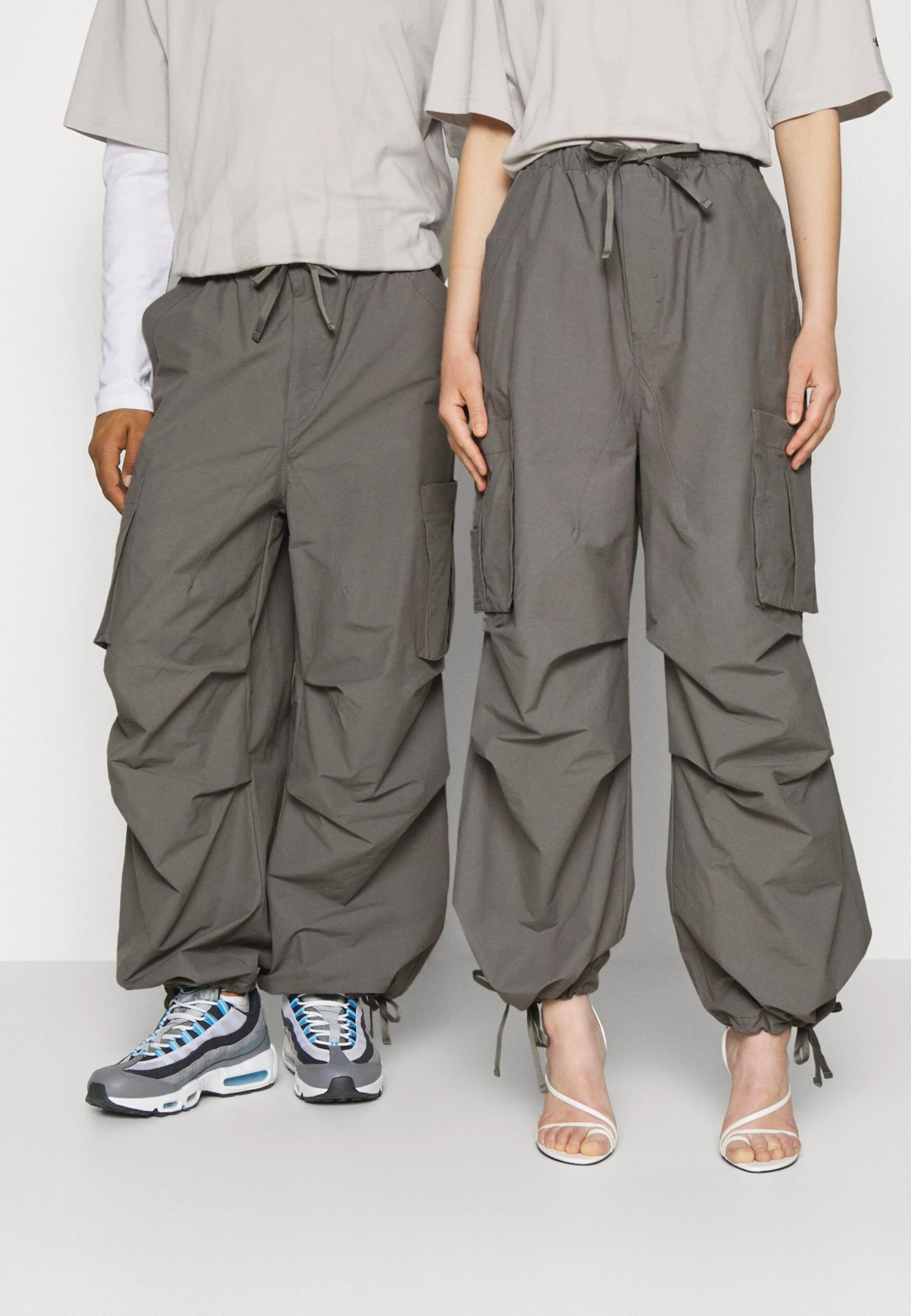 YOURTURN Unisex - Broek - Dark Grey 1 YOURTURN Unisex - Broek - Dark Grey