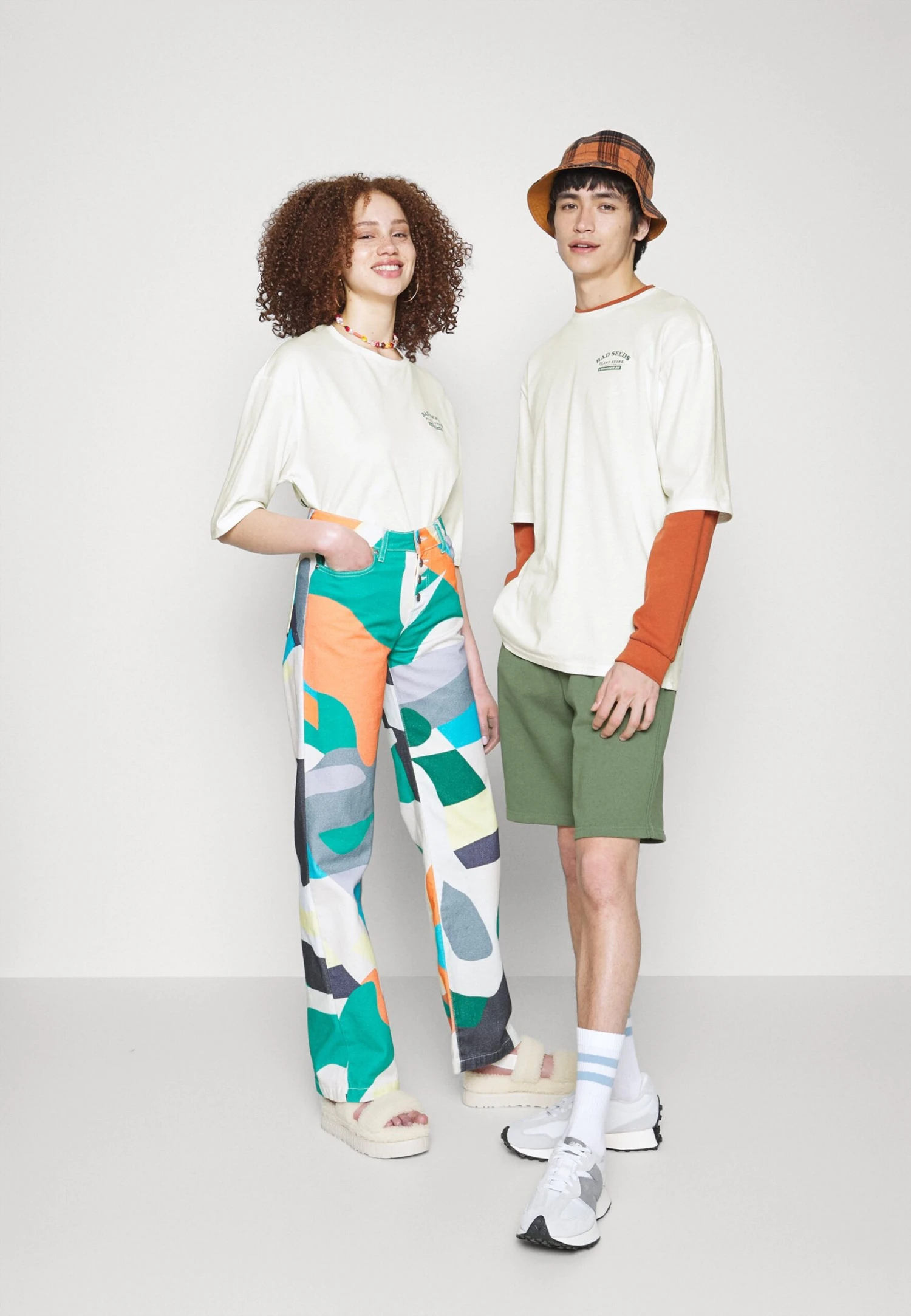 YOURTURN Unisex - T-Shirt Print - Offwhite 2 YOURTURN Unisex - T-Shirt Print - Offwhite - Afbeelding 2