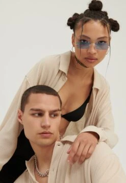 YOURTURN Unisex - Overhemdblouse - Beige -YOURTURN Winkel 6ab281e3772f47cdbf3cee85d570219b