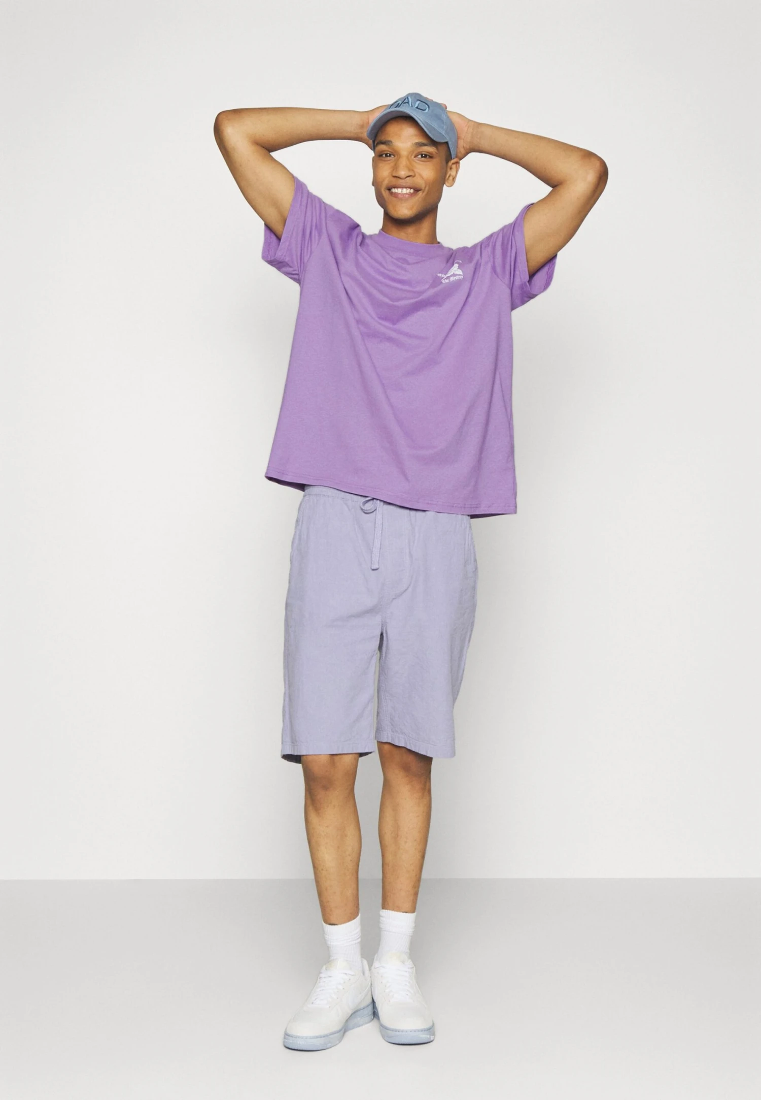 YOURTURN Unisex - T-Shirt Print - Lilac 4 YOURTURN Unisex - T-Shirt Print - Lilac - Afbeelding 4