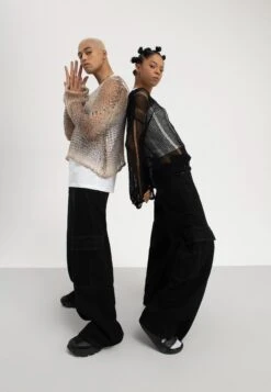 YOURTURN Unisex - Relaxed Fit Jeans - Black Denim -YOURTURN Winkel 77563c53c8b4414ba530183a2133e3fb