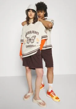 YOURTURN Unisex - Shorts - Dark Brown -YOURTURN Winkel 795ccd861f5c4d17a65a69a6e308ed9c