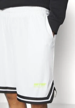 YOURTURN Unisex - Shorts - White -YOURTURN Winkel 7de5f7e1fde542a78bb8b63e5f53b23f