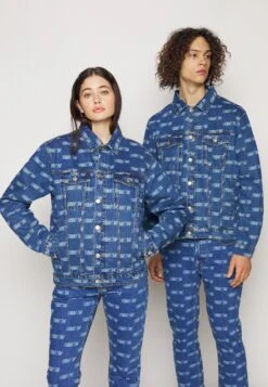 YOURTURN Wincent Weiss Unisex - Spijkerjas - Blue Denim 9 YOURTURN Wincent Weiss Unisex - Spijkerjas - Blue Denim -YOURTURN Winkel 8423ee0b014541808eafded6e8935ed2