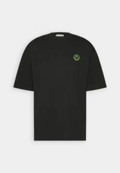 YOURTURN Unisex - T-Shirt Basic - Black 8 YOURTURN Unisex - T-Shirt Basic - Black -YOURTURN Winkel 99e2a0070cc141dcb65edddb82443fe6