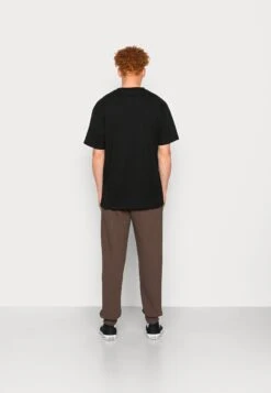 YOURTURN Unisex - Trainingsbroek - Brown 7 YOURTURN Unisex - Trainingsbroek - Brown -YOURTURN Winkel 9e6534a6093d49d7a47326122ded782d