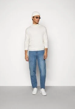 Phluid Project X Yourturn - Heavily Distressed - Relaxed Fit Jeans - Blue Denim