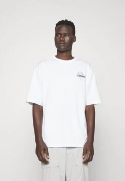 YOURTURN Unisex - T-Shirt Print - White 7 YOURTURN Unisex - T-Shirt Print - White -YOURTURN Winkel d6137017e3bd4a42a01af16954b4697a